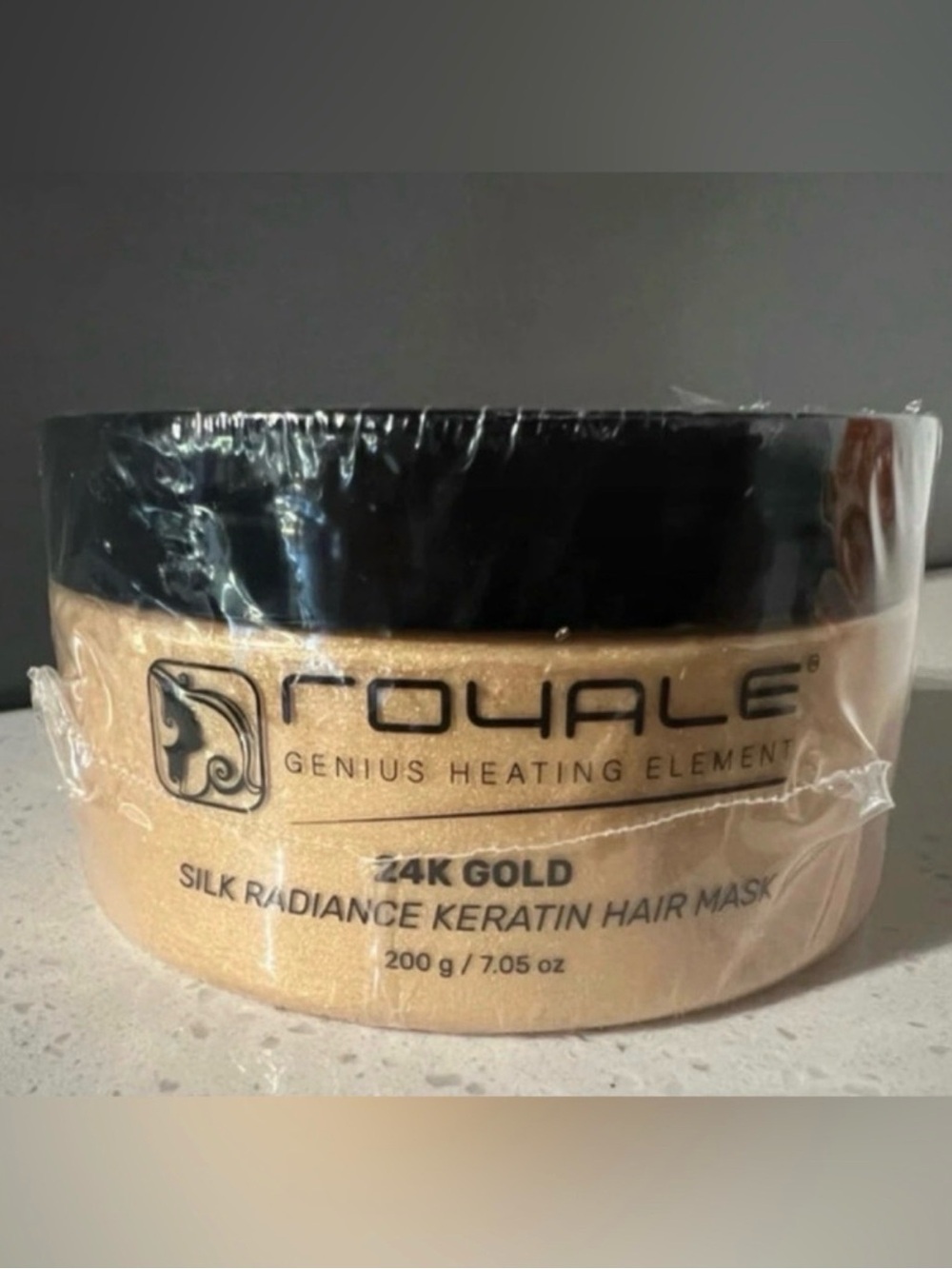 Royale 24K Gold Silk Radiance Keratin Hair Mask - Retail $99 - Picture 3 of 3